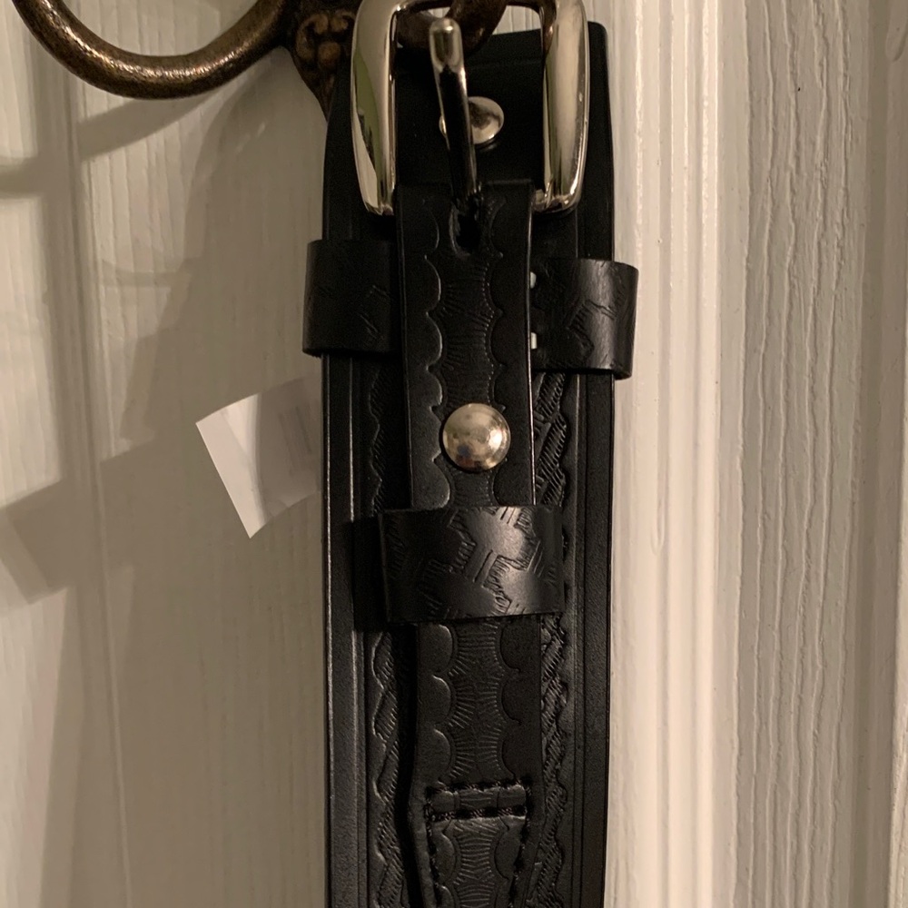 Cabela’s leather belt